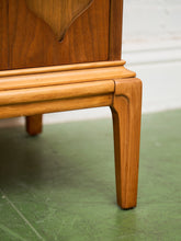 Load image into Gallery viewer, Mid-Century Moroccan-Style Dresser