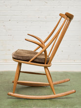 Load image into Gallery viewer, Rocking Chair Model IW3 for Niels Eilersen