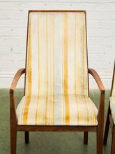 Load image into Gallery viewer, Dillingham Walnut Dining Set