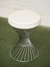 Load image into Gallery viewer, 1970’s Wire Stool