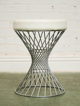Load image into Gallery viewer, 1970’s Wire Stool