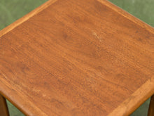 Load image into Gallery viewer, Lane Side Table