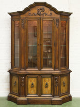 Load image into Gallery viewer, Drexel Heritage Hutch
