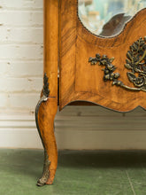 Load image into Gallery viewer, Georgian Art Deco Glass Display Curio