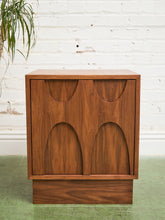 Load image into Gallery viewer, Pair of Scandi Nightstands with Plinth Base