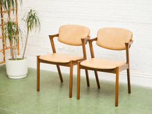 Load image into Gallery viewer, T-Rex Chair in Cantina Peanut