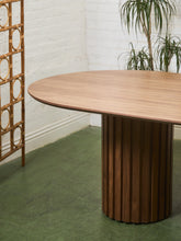 Load image into Gallery viewer, Dalia Oval in Walnut