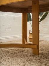 Load image into Gallery viewer, 1940's Vintage Heywood Wakefield Dining Table