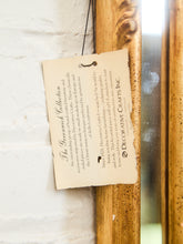 Load image into Gallery viewer, Gilt Arch Mirror with Scalloped Silhouette