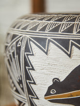 Load image into Gallery viewer, Native Shy-Yai-Zta Romero Vase Acoma Pueblo, New Mexico.