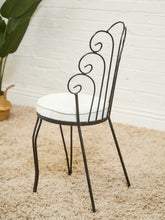 Load image into Gallery viewer, Vanity Regency 60’s chair
