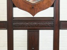 Load image into Gallery viewer, Eastlake Mid Century Umbrella Stand