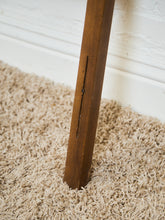 Load image into Gallery viewer, Broyhill Sculptra Headboard