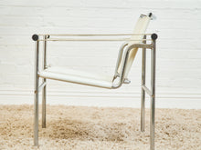 Load image into Gallery viewer, Corbusier Armchair