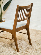 Load image into Gallery viewer, Single Spindle Chair