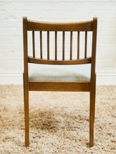 Load image into Gallery viewer, Single Spindle Chair