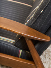 Load image into Gallery viewer, Milo Baughman Lounge Chair Restored with new upholstery