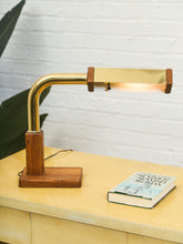 Load image into Gallery viewer, 1970’s Brass and Oak Vintage Table Lamp