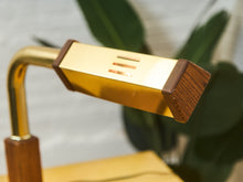 Load image into Gallery viewer, 1970’s Brass and Oak Vintage Table Lamp