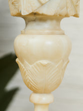 Load image into Gallery viewer, Italian Alabaster Lamp