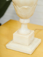 Load image into Gallery viewer, Italian Alabaster Lamp