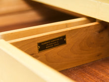 Load image into Gallery viewer, Robot 1950’s style Highboy