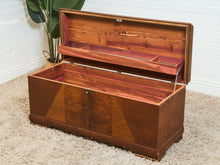 Load image into Gallery viewer, Art Deco Chest