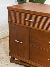 Load image into Gallery viewer, Mid-Century Modern Walnut Dresser with slat Detailing