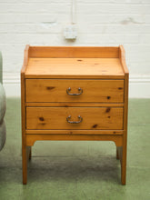 Load image into Gallery viewer, Pine 1970’s Western Nightstand