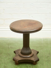 Load image into Gallery viewer, Mahogany Early American Side Table
