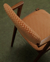 Load image into Gallery viewer, TRex in Checker Blush