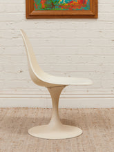 Load image into Gallery viewer, Single Tulip Chair