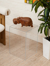 Load image into Gallery viewer, Lucite Pedestal