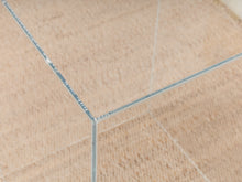 Load image into Gallery viewer, Lucite Pedestal