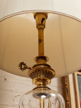 Load image into Gallery viewer, Vintage Brass Stiffel Lamp