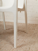 Load image into Gallery viewer, Outdoor Spaceage Chair