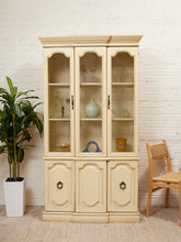 Load image into Gallery viewer, Vintage Pie Safe Hutch