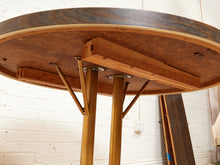 Load image into Gallery viewer, Formica Vintage Dining Table