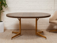 Load image into Gallery viewer, Formica Vintage Dining Table