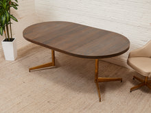 Load image into Gallery viewer, Formica Vintage Dining Table