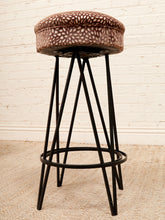 Load image into Gallery viewer, Set of 3 Brown Stools