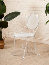 Load image into Gallery viewer, Vintage 60’s Outdoor Set