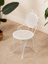 Load image into Gallery viewer, Vintage 60’s Outdoor Set