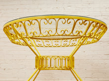 Load image into Gallery viewer, Arthur Umanoff Yellow Vintage Outdoor Table
