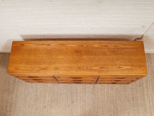 Load image into Gallery viewer, Oak 9 Drawer Dresser
