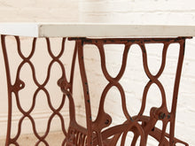 Load image into Gallery viewer, Singer Base Table Desk