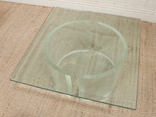 Load image into Gallery viewer, Lucite Table Open Circle Base