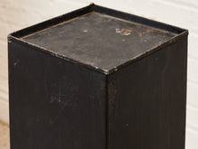 Load image into Gallery viewer, Black Pedestal for Sculpture