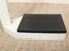 Load image into Gallery viewer, Vintage Scale