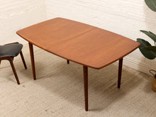 Load image into Gallery viewer, Restored Vintage Dining Table 2 Leaves